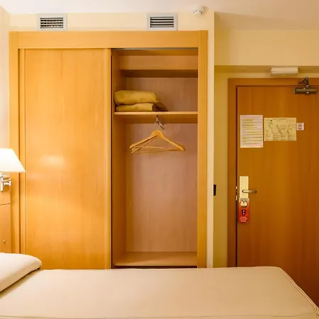 De Zaragoza Hotel Casetas